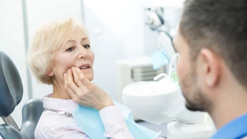 Impianti dentali: dolore post operatorio